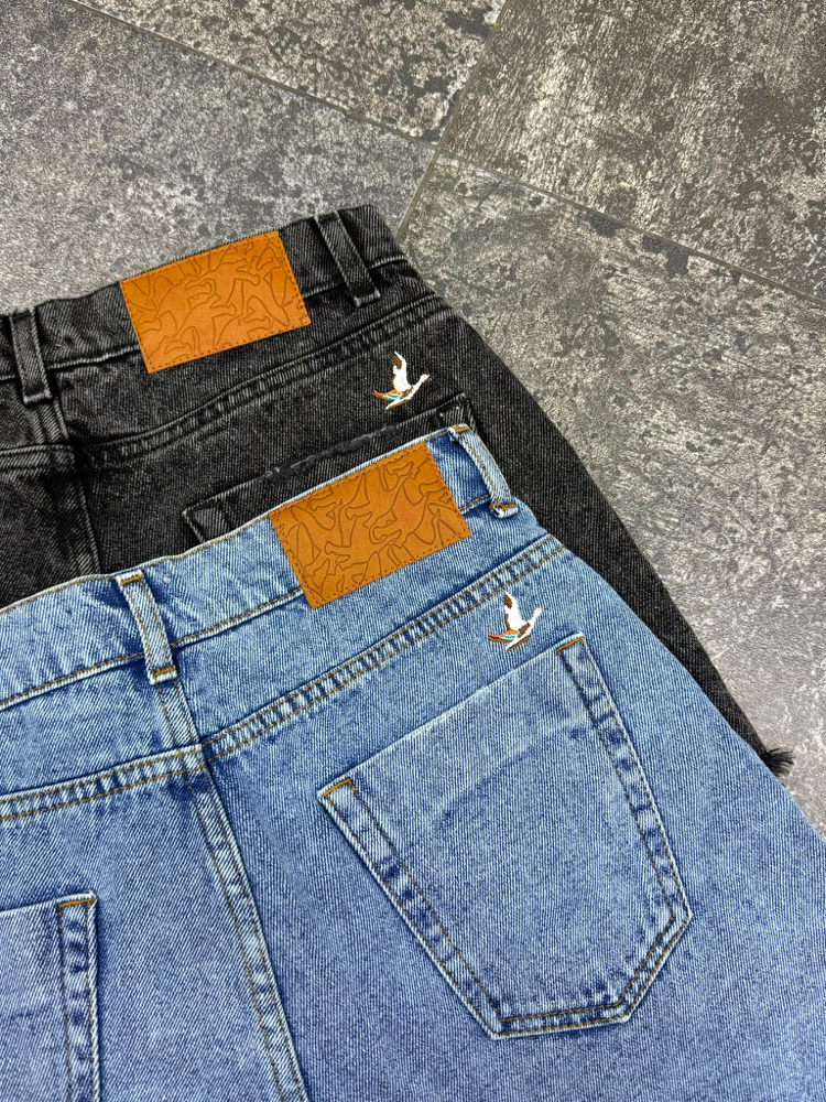 B Club Nakışlı Kot şort