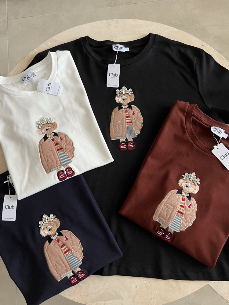Taşlı Köpek B Tshirt