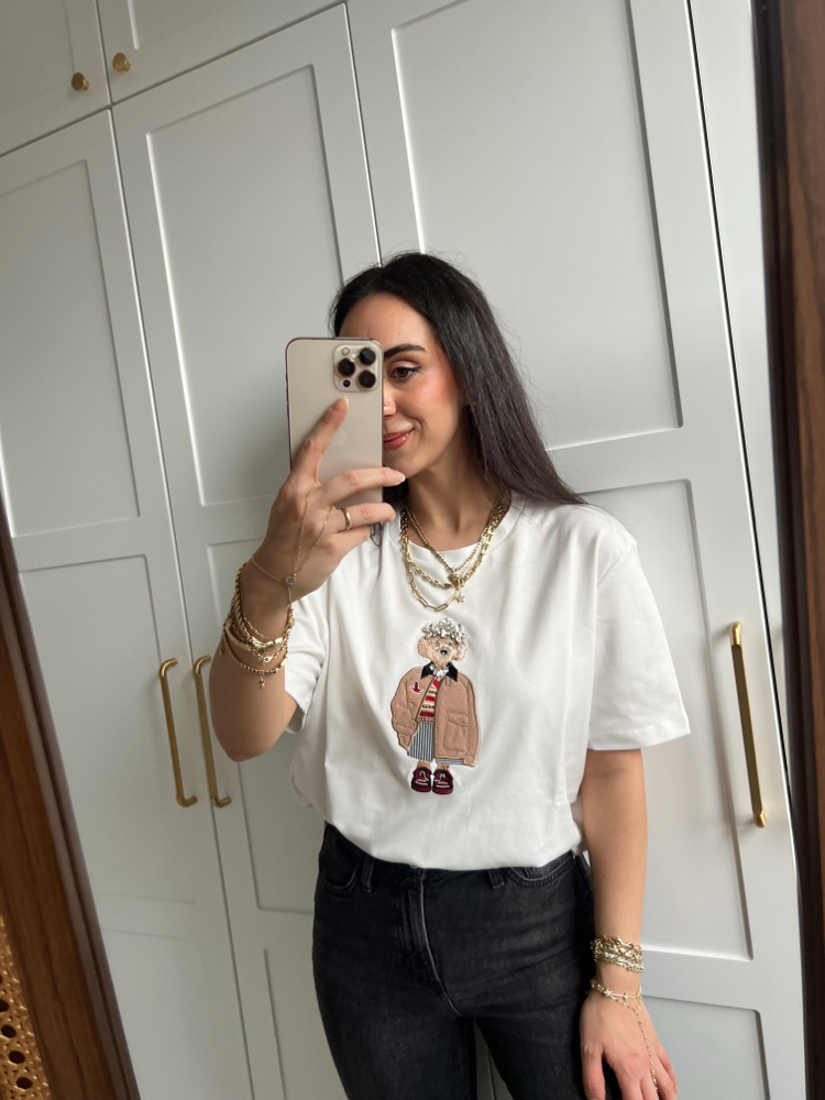 Taşlı Köpek B Tshirt