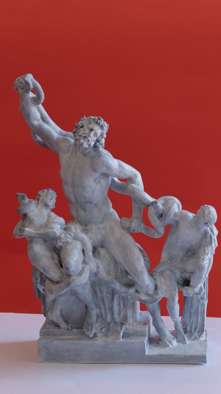 Laocoön ve Oğulları heykeli