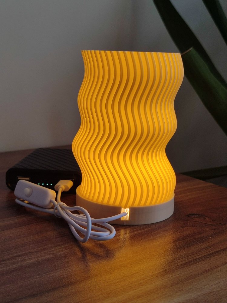 Modern Dalga Desenli LED Gece Lambası