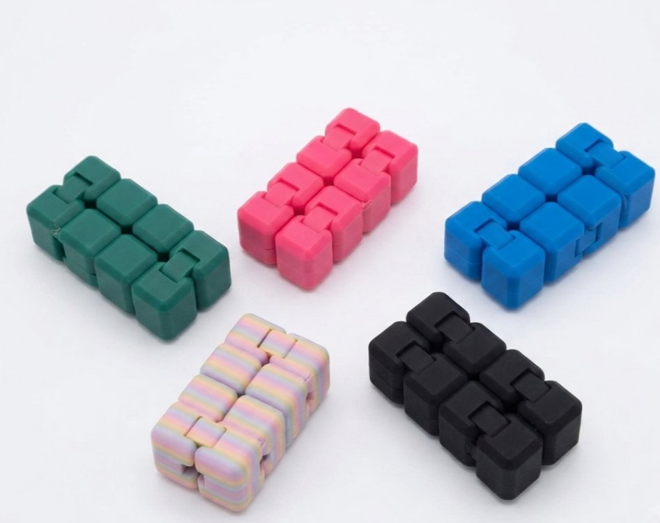 3D Baskı Sonsuz Küpe Fidget Stres Oyuncağı