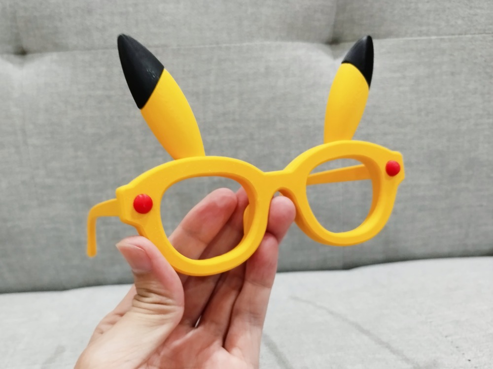 Pikachu Temalı Parti Gözlüğü | Eğlenceli Karakter Çerçevesi