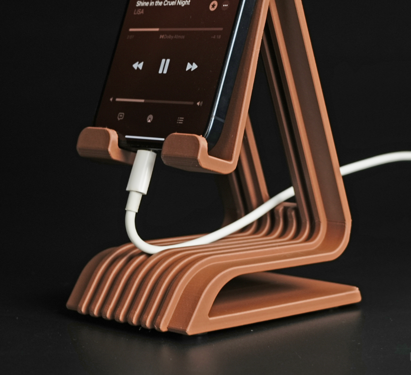 Modern Dalga Tasarımlı Telefon Standı – Masaüstü Şık iPhone & Android Tutucu