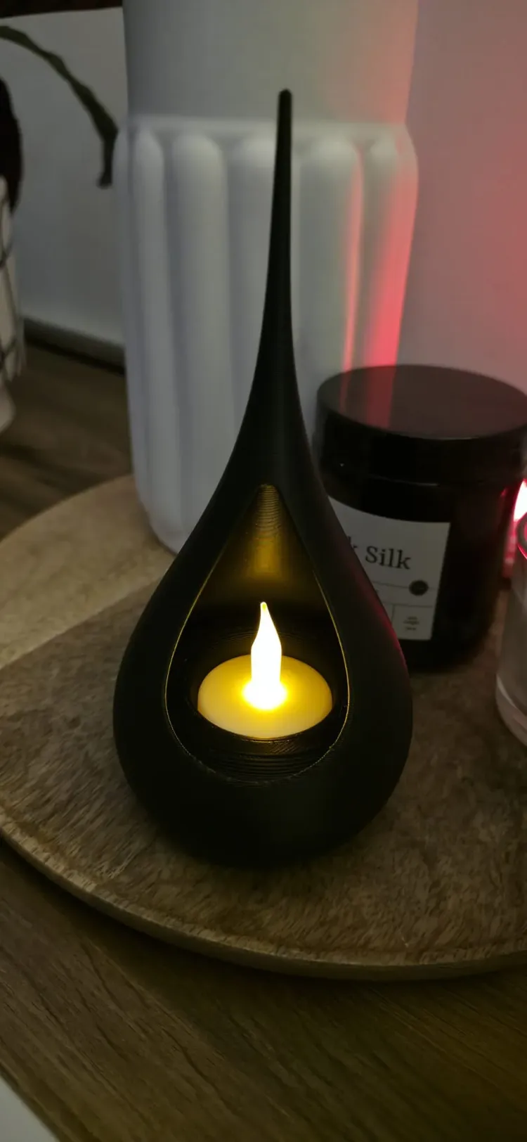 Damla Tasarımlı Pilli LED Mumluk – Dekoratif Ambiyans Işığı