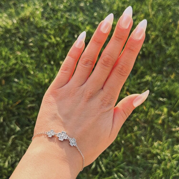 925 AYAR GÜMÜŞ | ÇOKLU YONCA BİLEKLİK