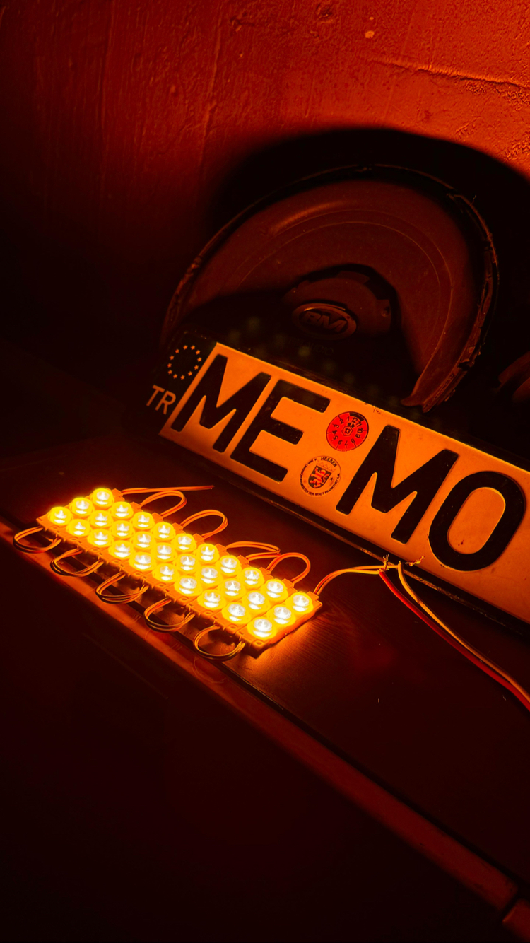 1 Adet Amber Ayak Altı Led Ultra Parlak – 12V | Gerçek Amber Zor Bulunan Renk