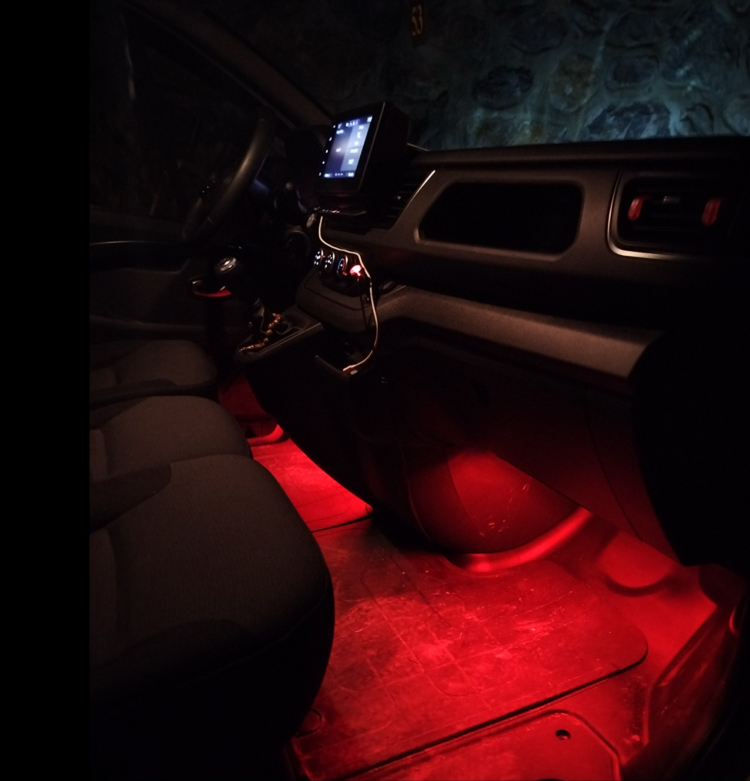 1 Adet Kırmızı Ultra Parlak LED – 12V | Canlı Kırmızı Renk – Yüksek Işık Gücü