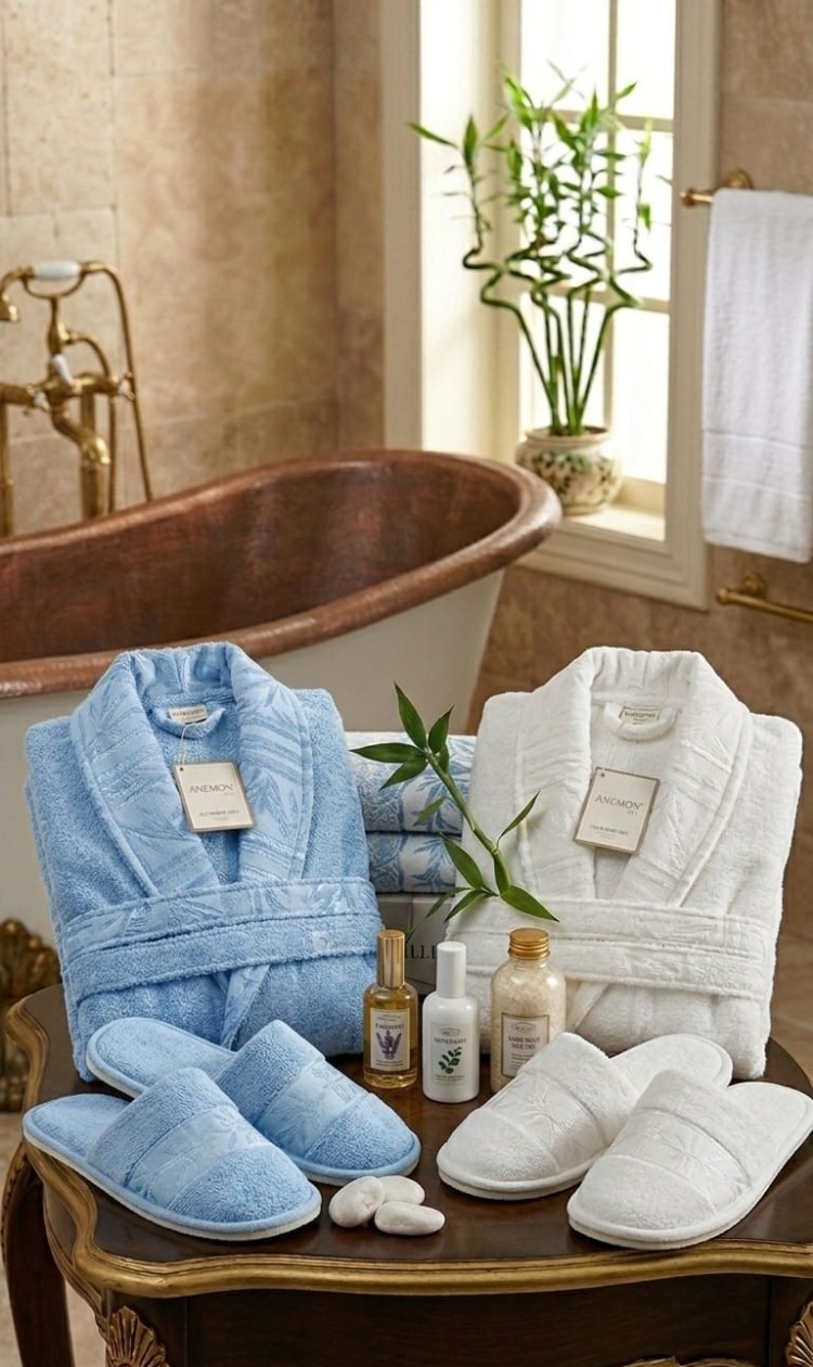 HOME COLLECTION ANEMON LIFE BAMBOO AİLE BORNOZ SETİ