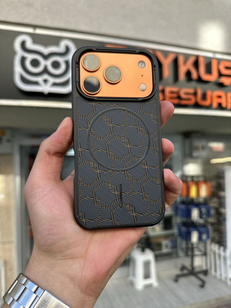 İPhone 17 Darell Case
