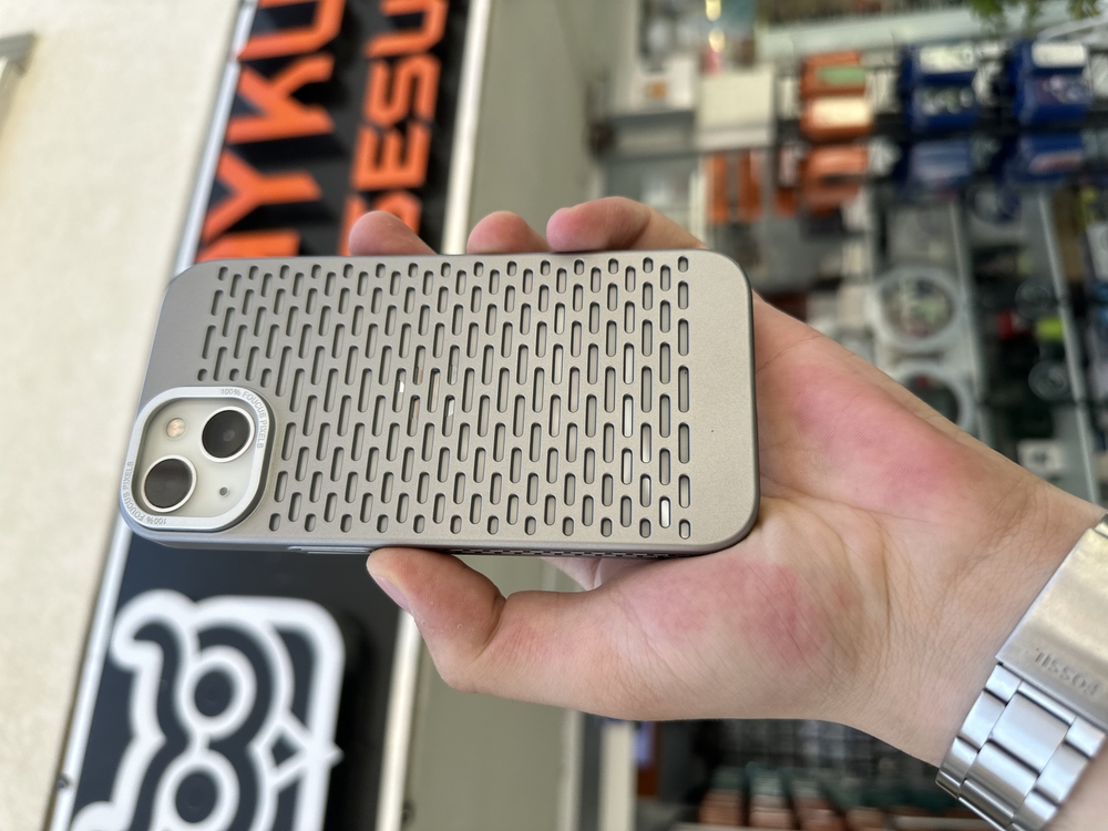 Hava Kanallı İPhone Kılıf