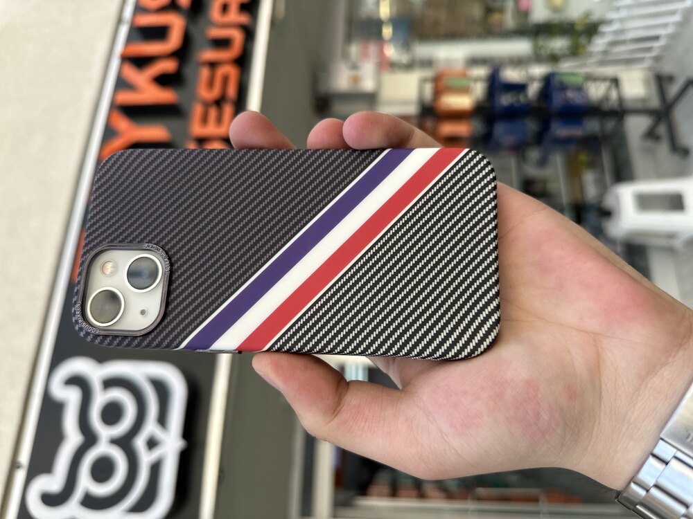 Karbon iPhone Kılıf