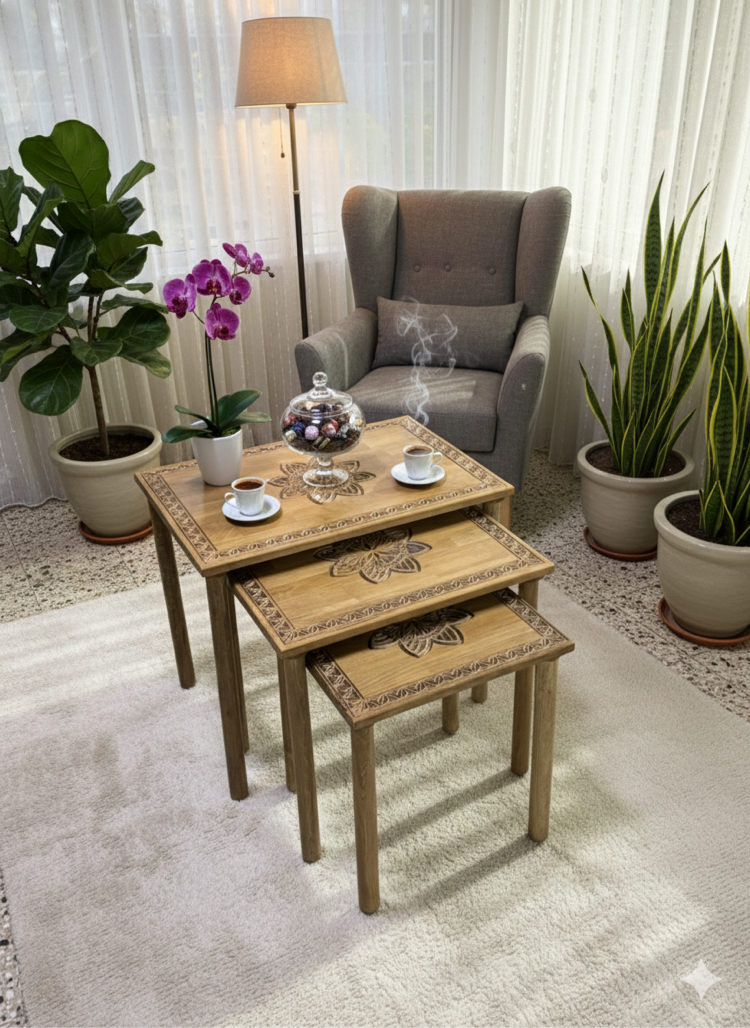 Lotus İşlemeli Zigon Sehpa