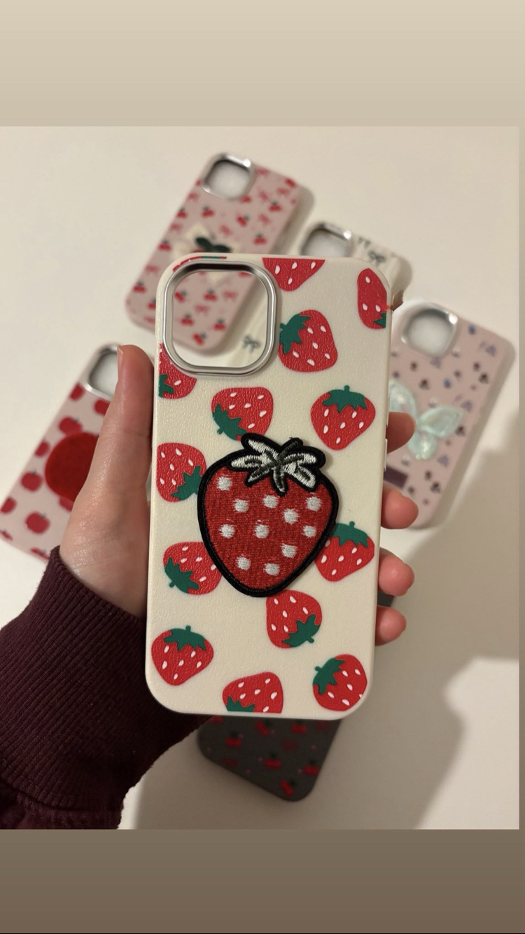 Çilek İPhone Telefon Kılıfı