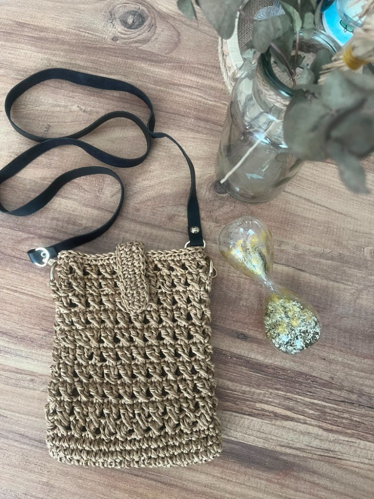 Vera Telefon Çantası