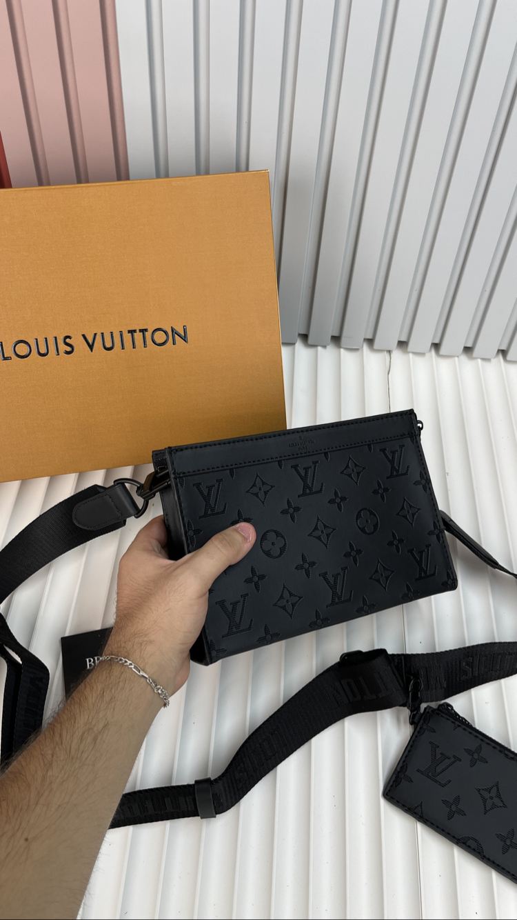 LV Gaston Wearable