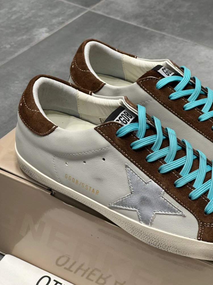 Golden G. Superstar Mens Shoes