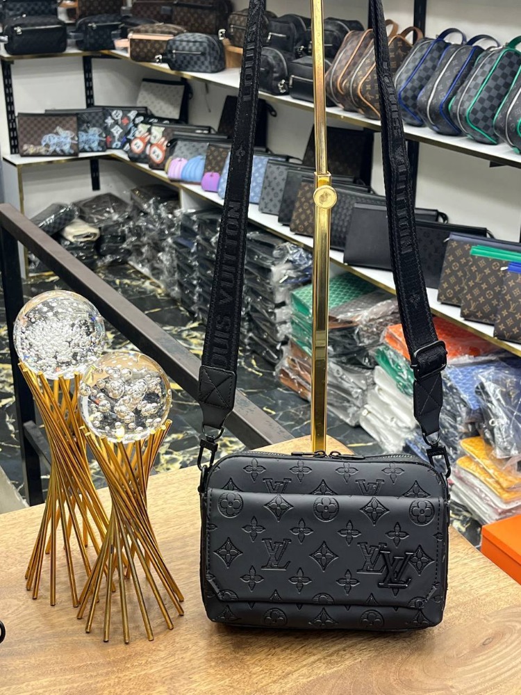 LV Fastline Messenger