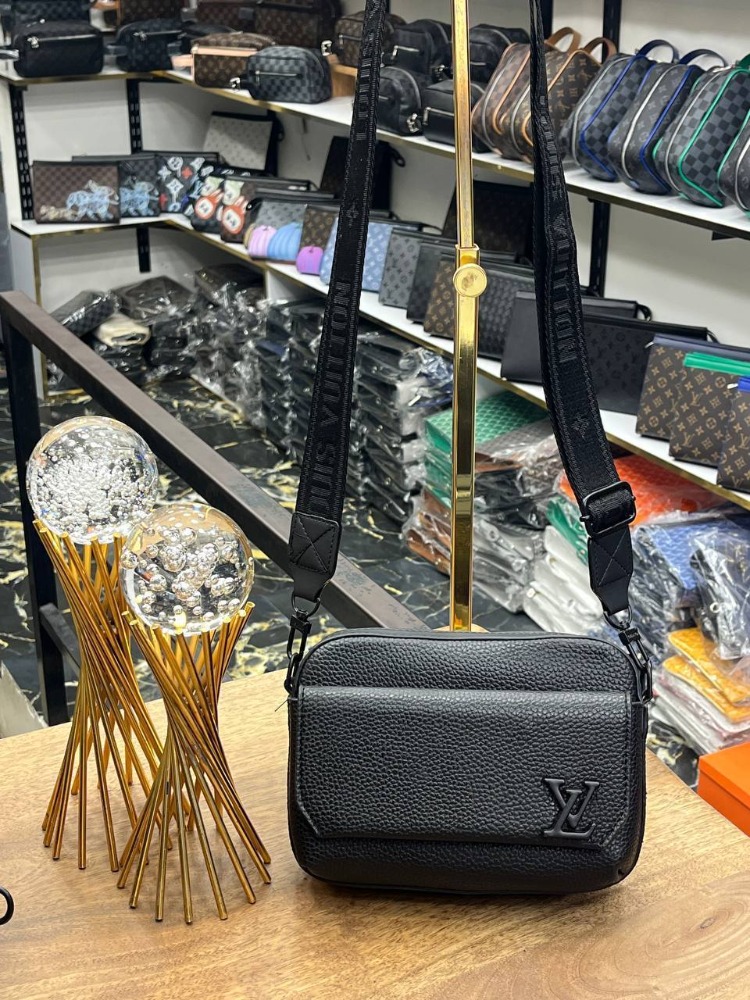 LV Fastline Messenger