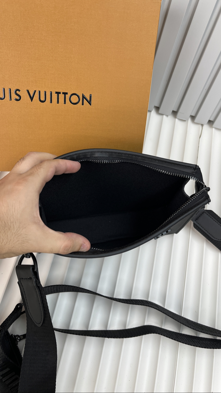 LV Gaston Wearable 