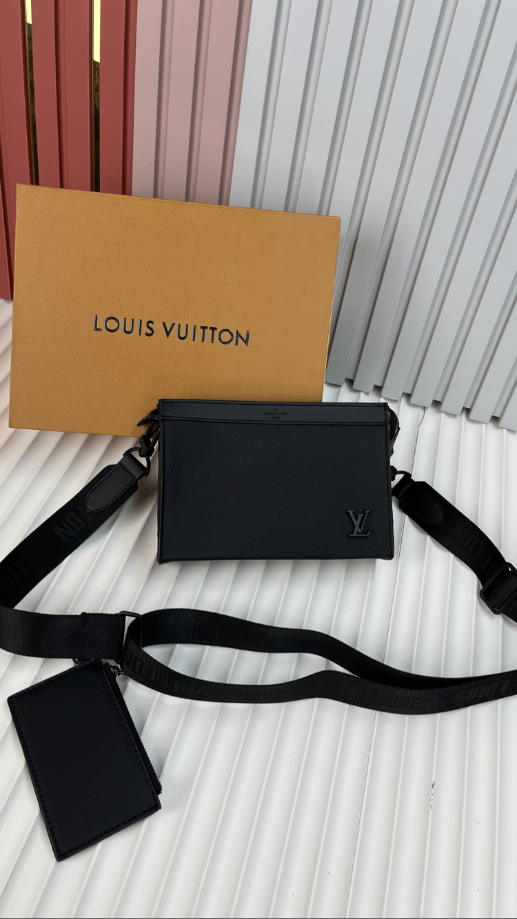 LV Gaston Wearable 