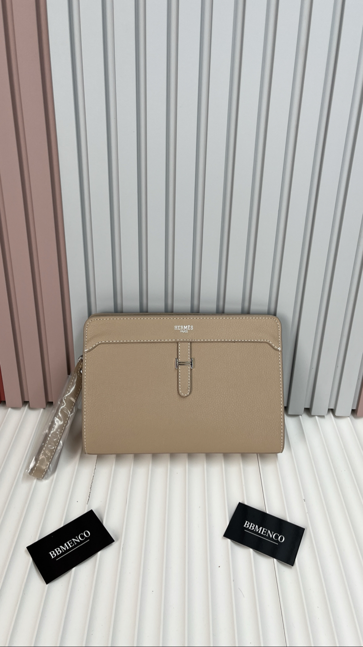 Hermes Clutch