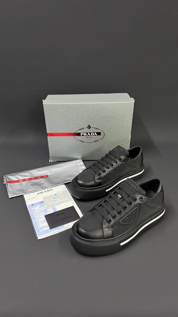 Prada Mens Sneakers - Black