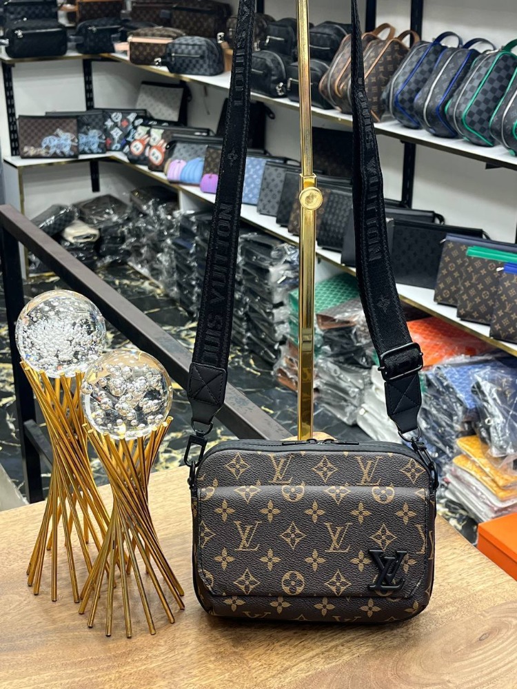 LV Fastline Messenger