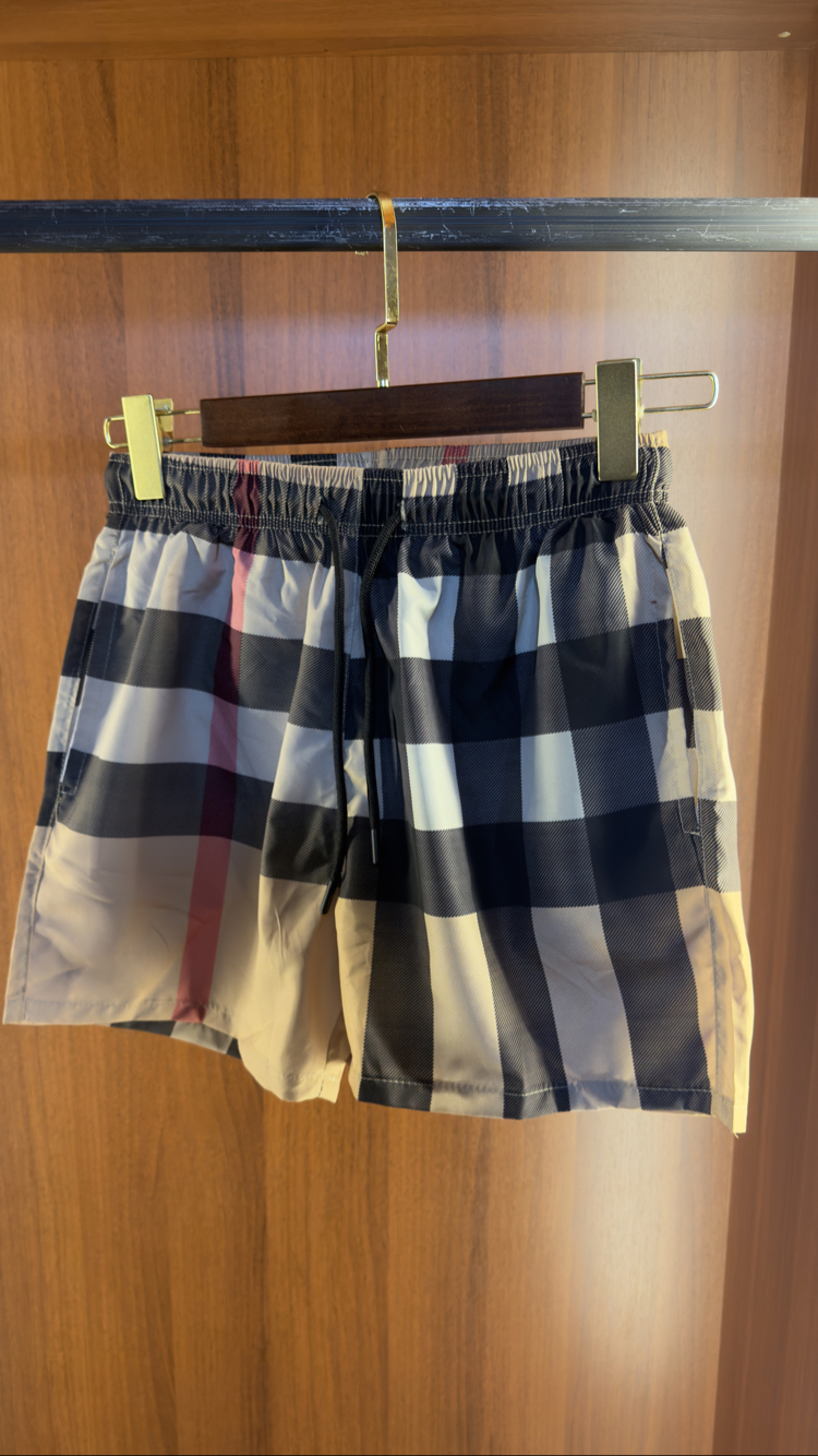 Burberry Premium Deniz Şortu