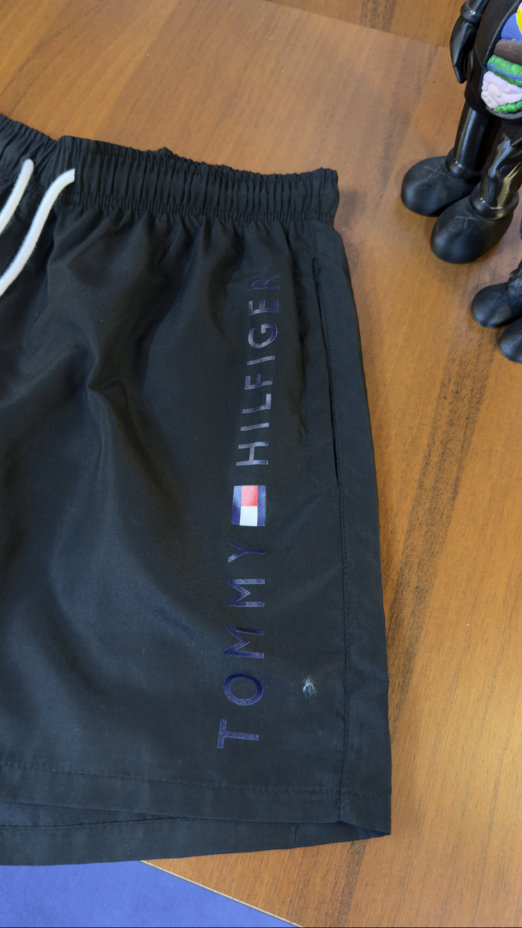 Tommy Premium Deniz Şortu