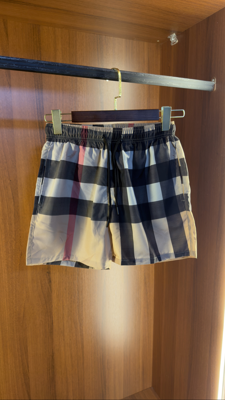 Burberry Premium Deniz Şortu