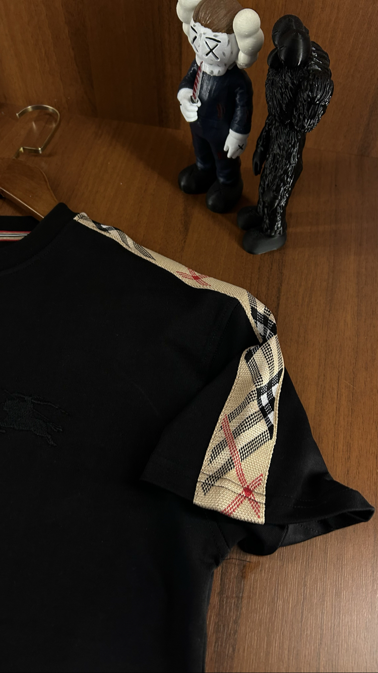 Burberry Premium T-shirt