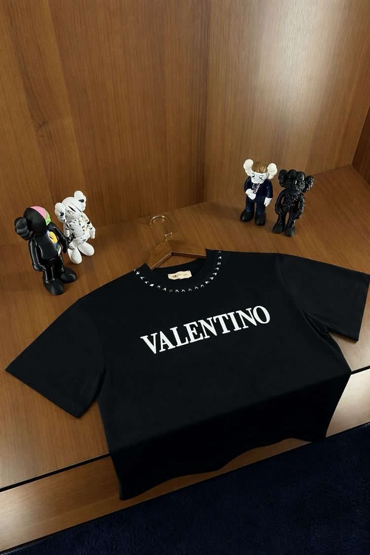 Valentino Taş Detaylı Premium T-shirt