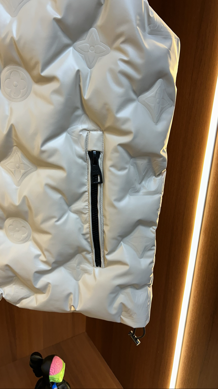 LV Premium Yelek