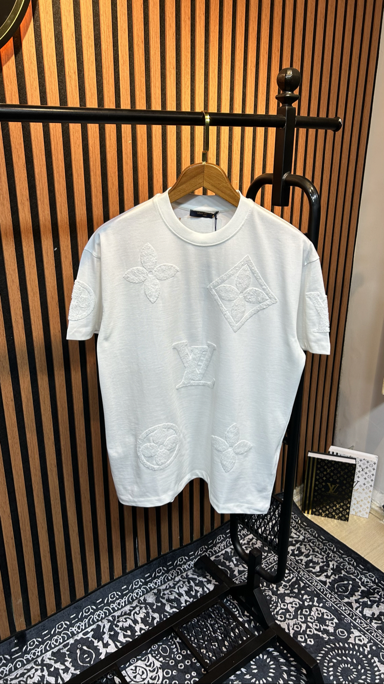 LV Premium T-shirt