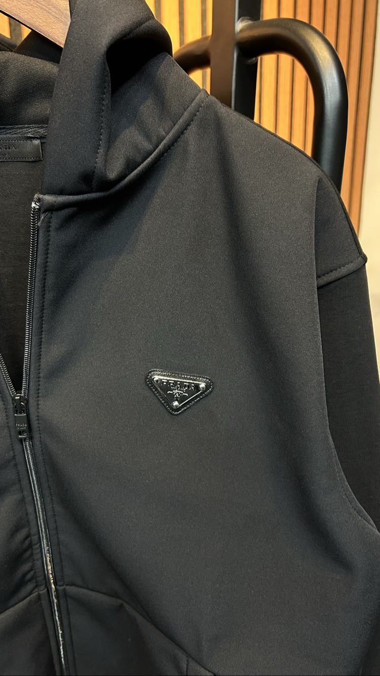 Prada Premium Hırka