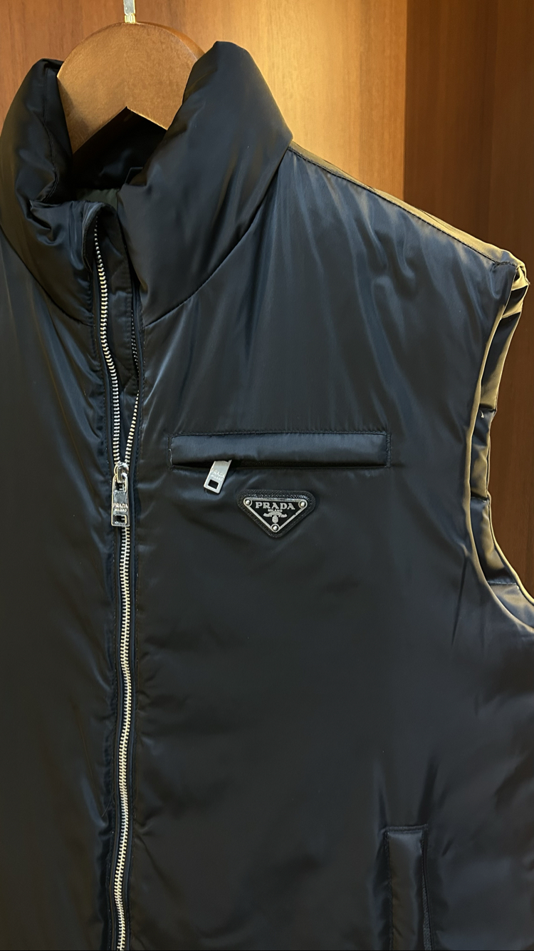 Prada Premium Yelek