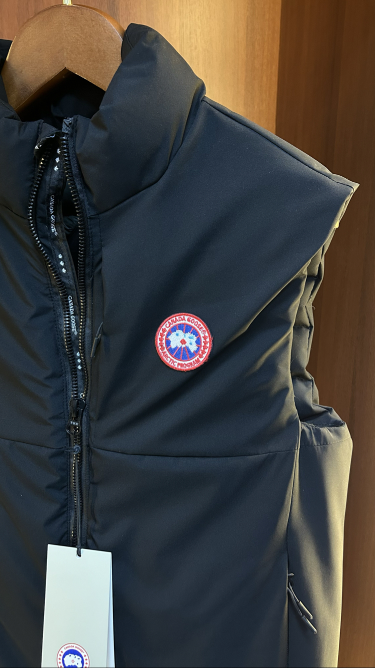 Canada Goose Premium Yelek