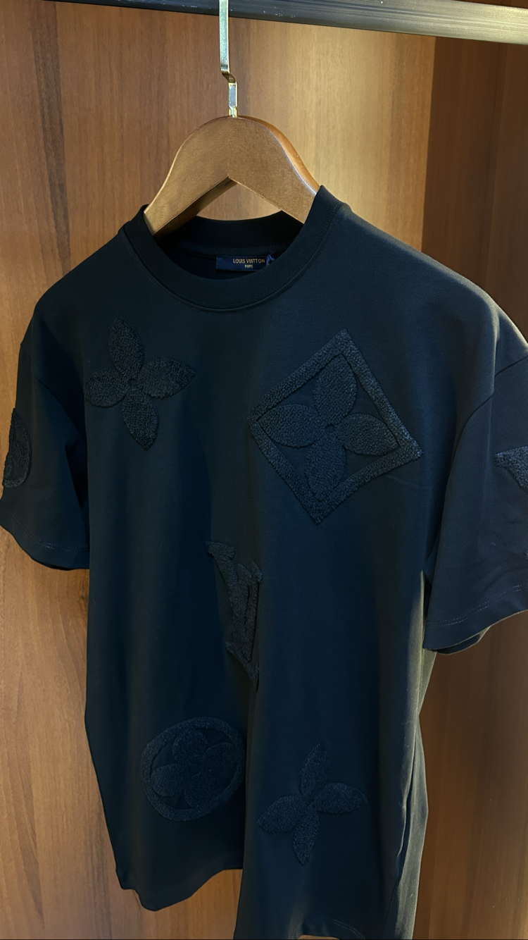 LV Premium T-shirt
