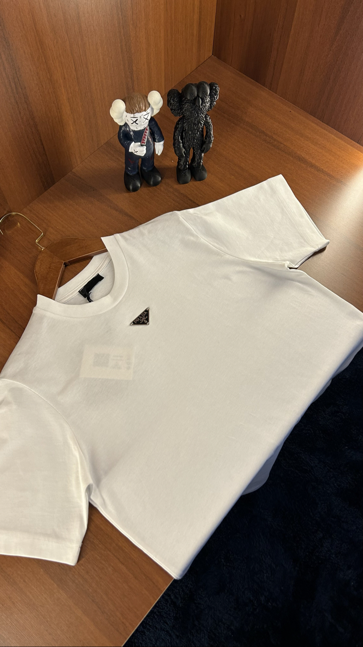 Prada Premium T-shirt