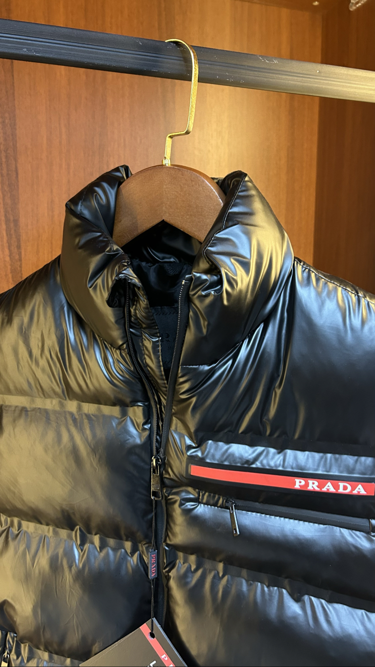 Prada Premium Yelek