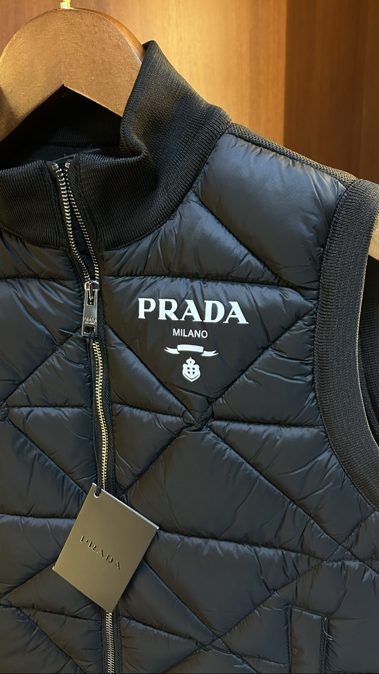 Prada Premium Yelek