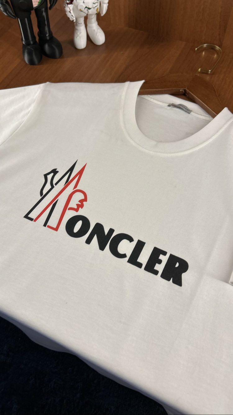 Moncler Premium T-shirt