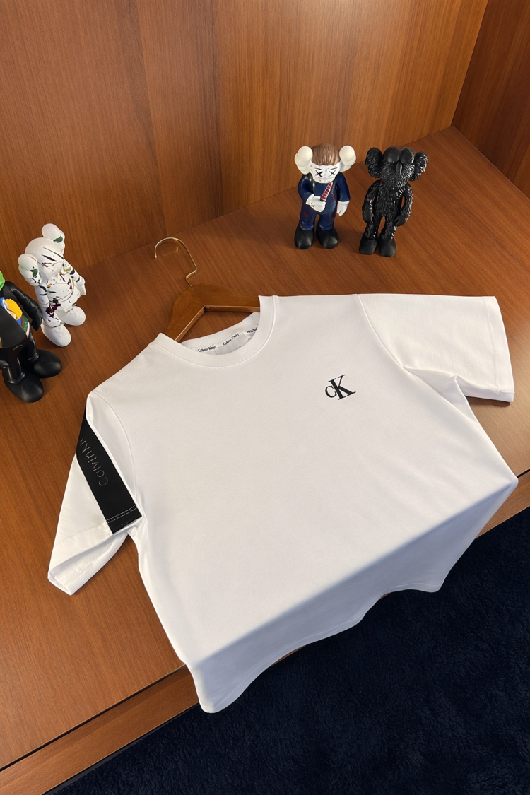 Ck Kol Detaylı Premium T-shirt