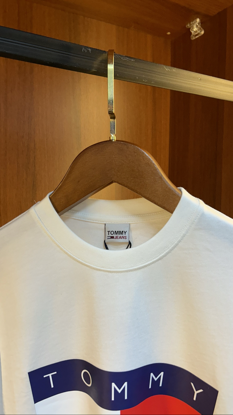 Tommy Premium T-shirt