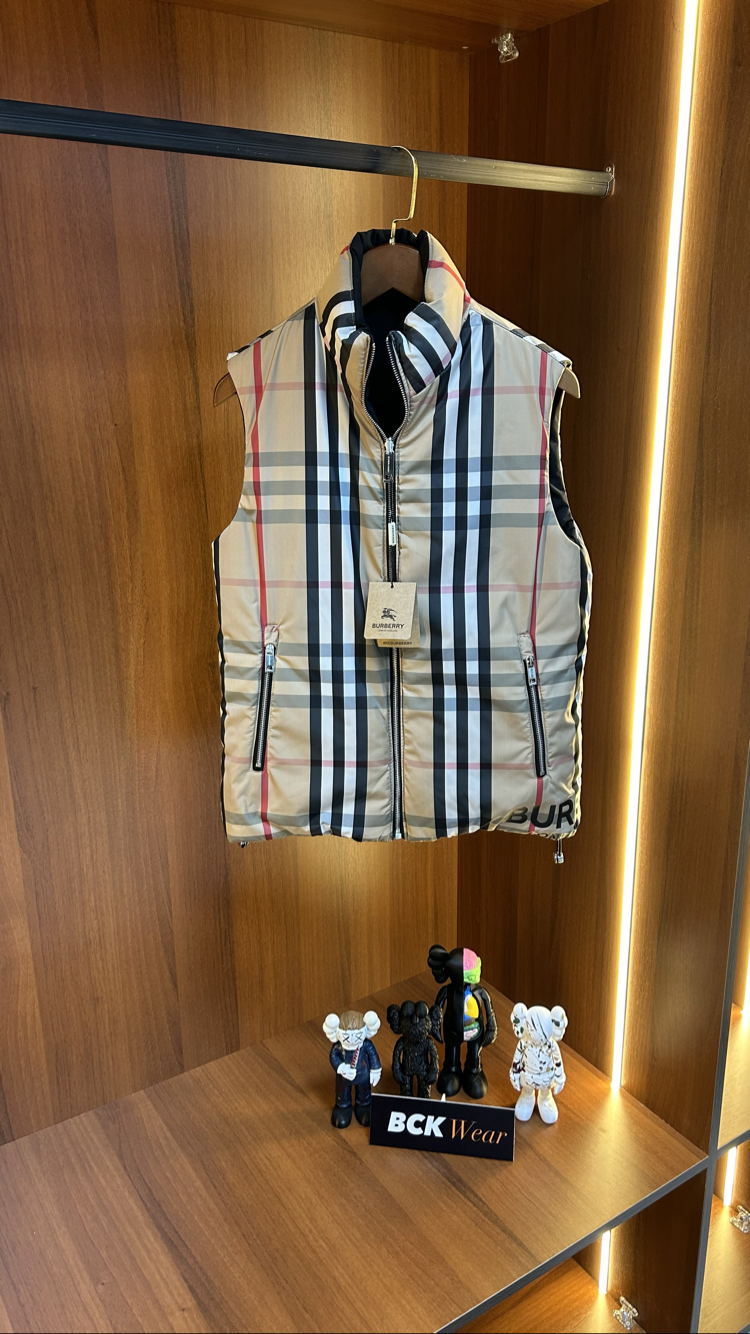 Burberry Çift Taraflı Yelek