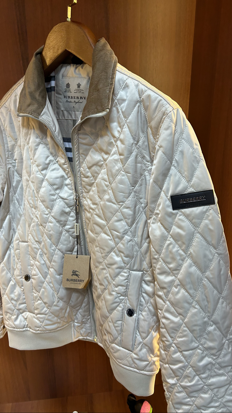 Burberry Premium Mevsimlik Ceket