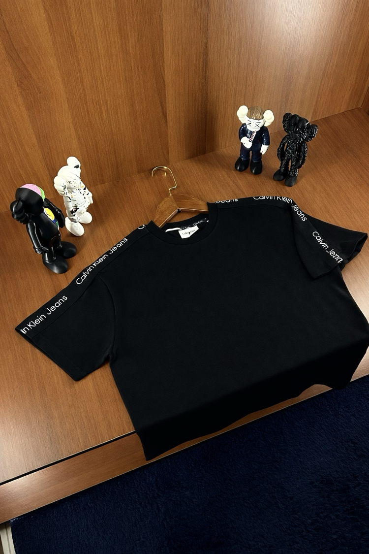 CK Premium Kol Detaylı T-shirt