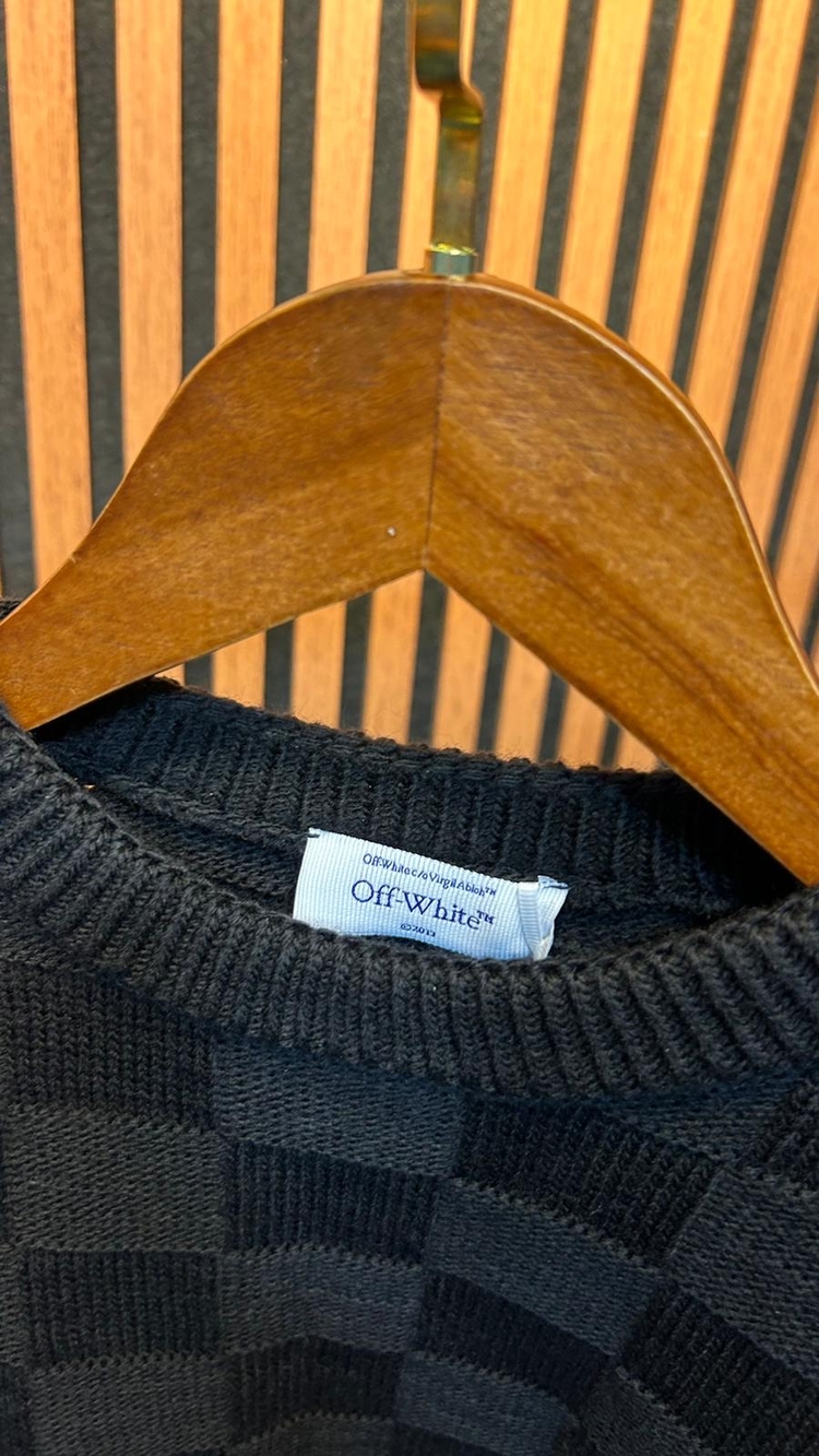 Off-White Premium Kazak
