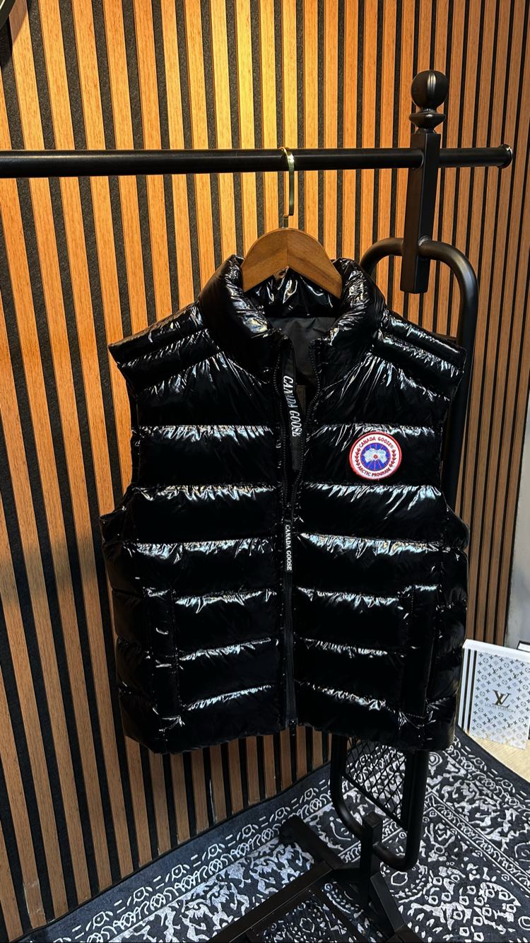 Canada Goose Premium Yelek